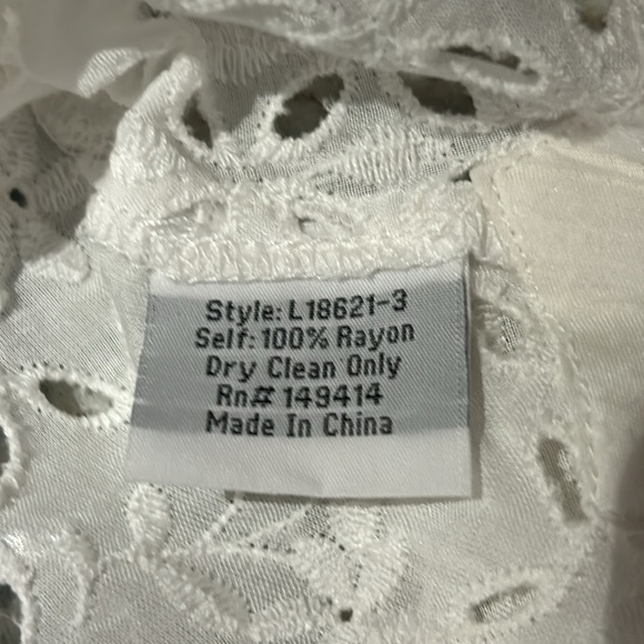 Johnny Was Eyelet top - Picture 3 of 3